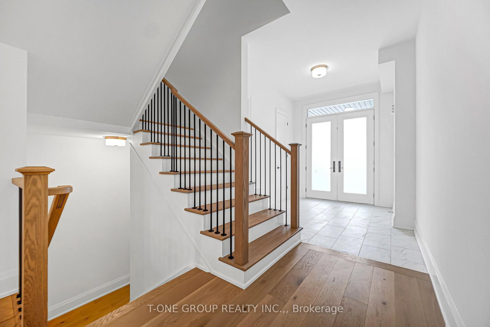 80 Jack Bowerbank Boulevard • Oakville, ON photo 13