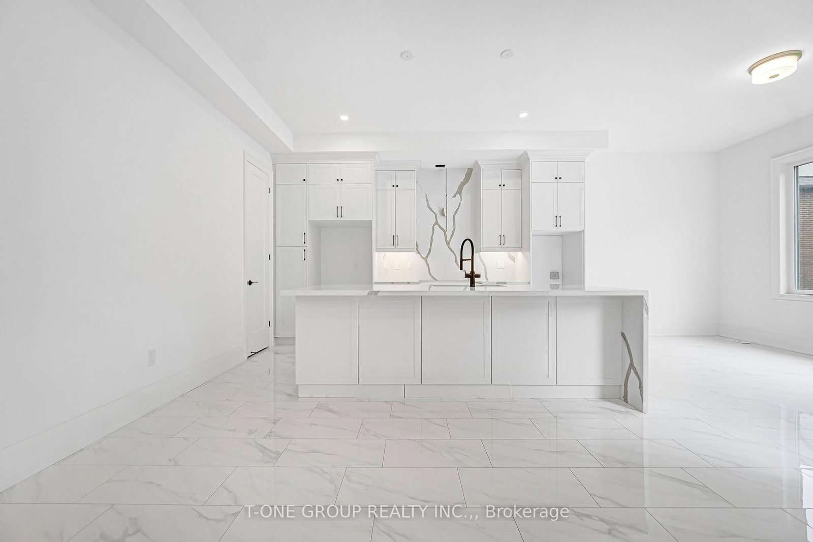 80 Jack Bowerbank Boulevard • Oakville, ON photo 25