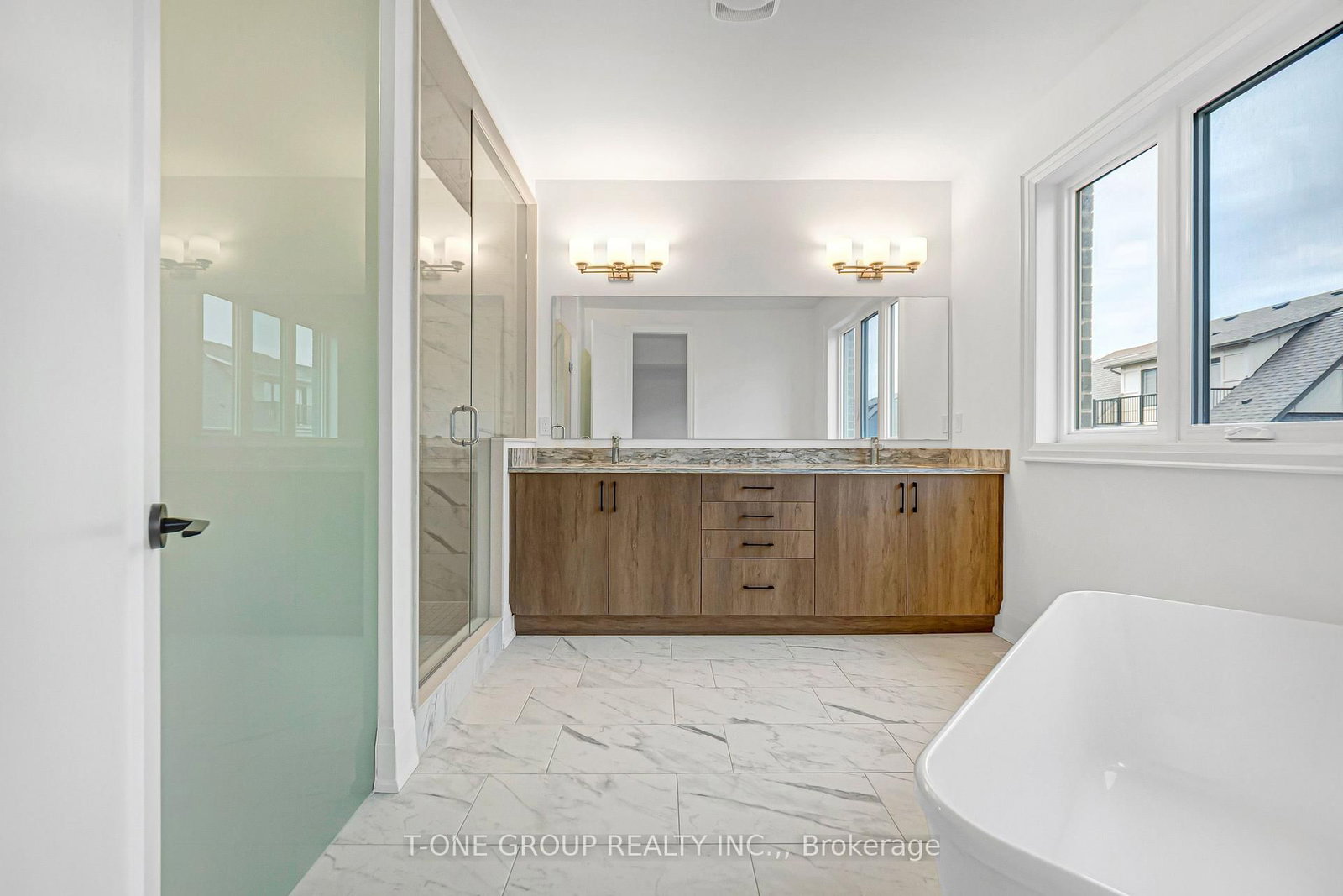 80 Jack Bowerbank Boulevard • Oakville, ON photo 39