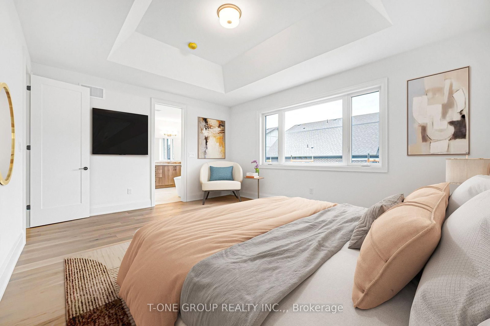 80 Jack Bowerbank Boulevard • Oakville, ON photo 4