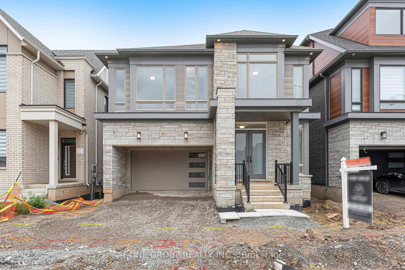 80 Jack Bowerbank Boulevard • Oakville, ON photo 6