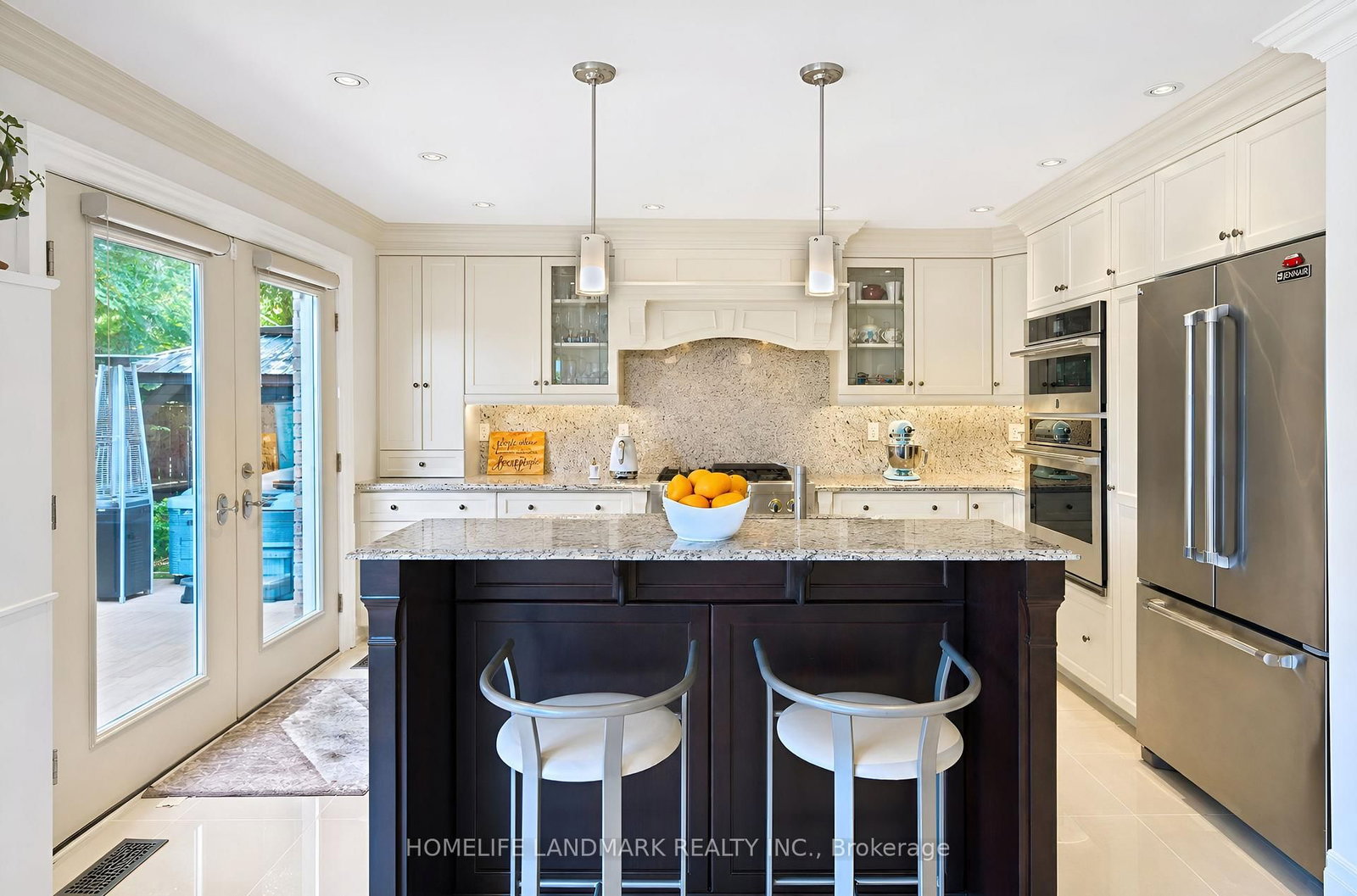 21 Bearwood Drive • Toronto, ON photo 14