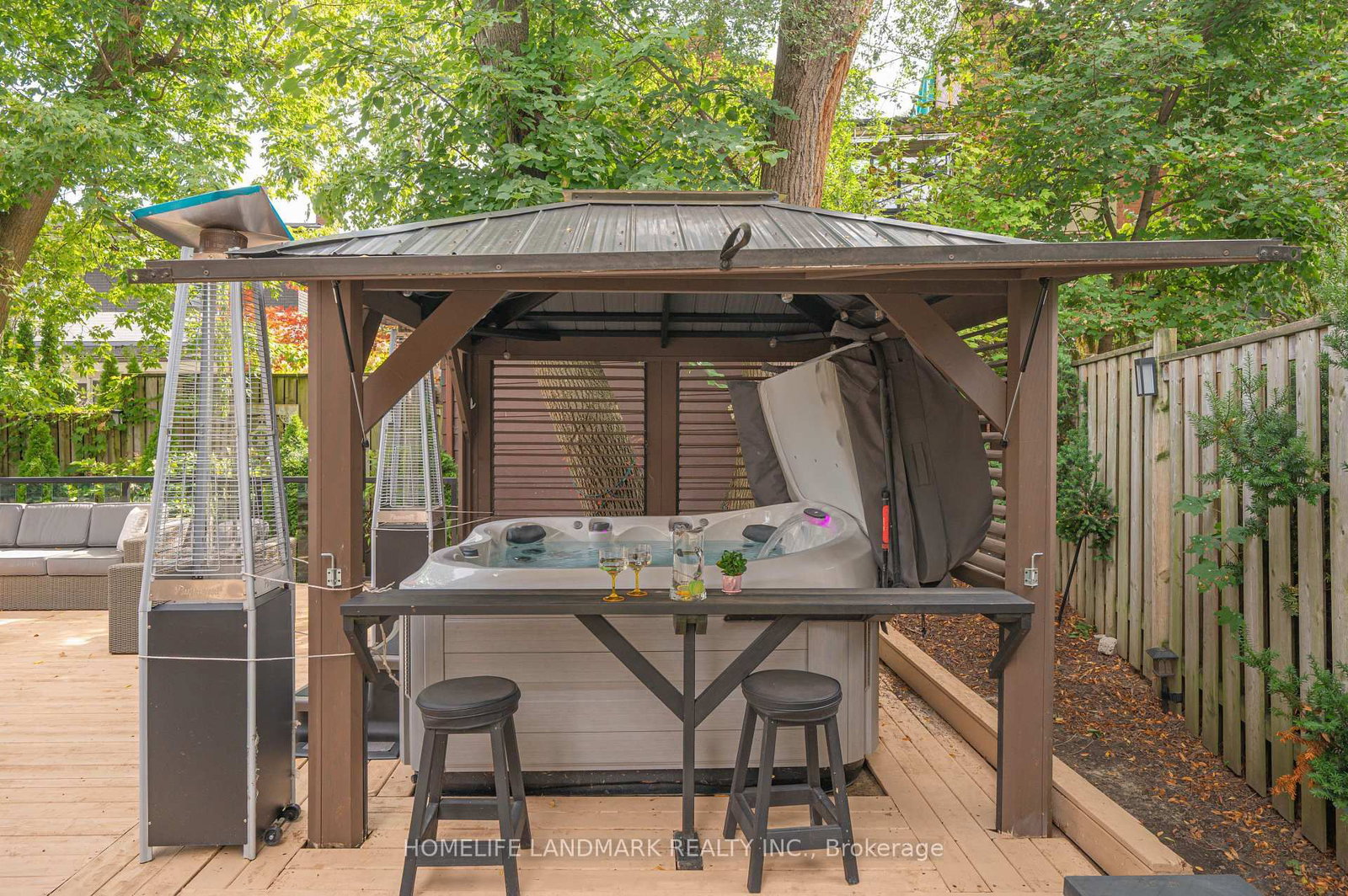 21 Bearwood Drive • Toronto, ON photo 48
