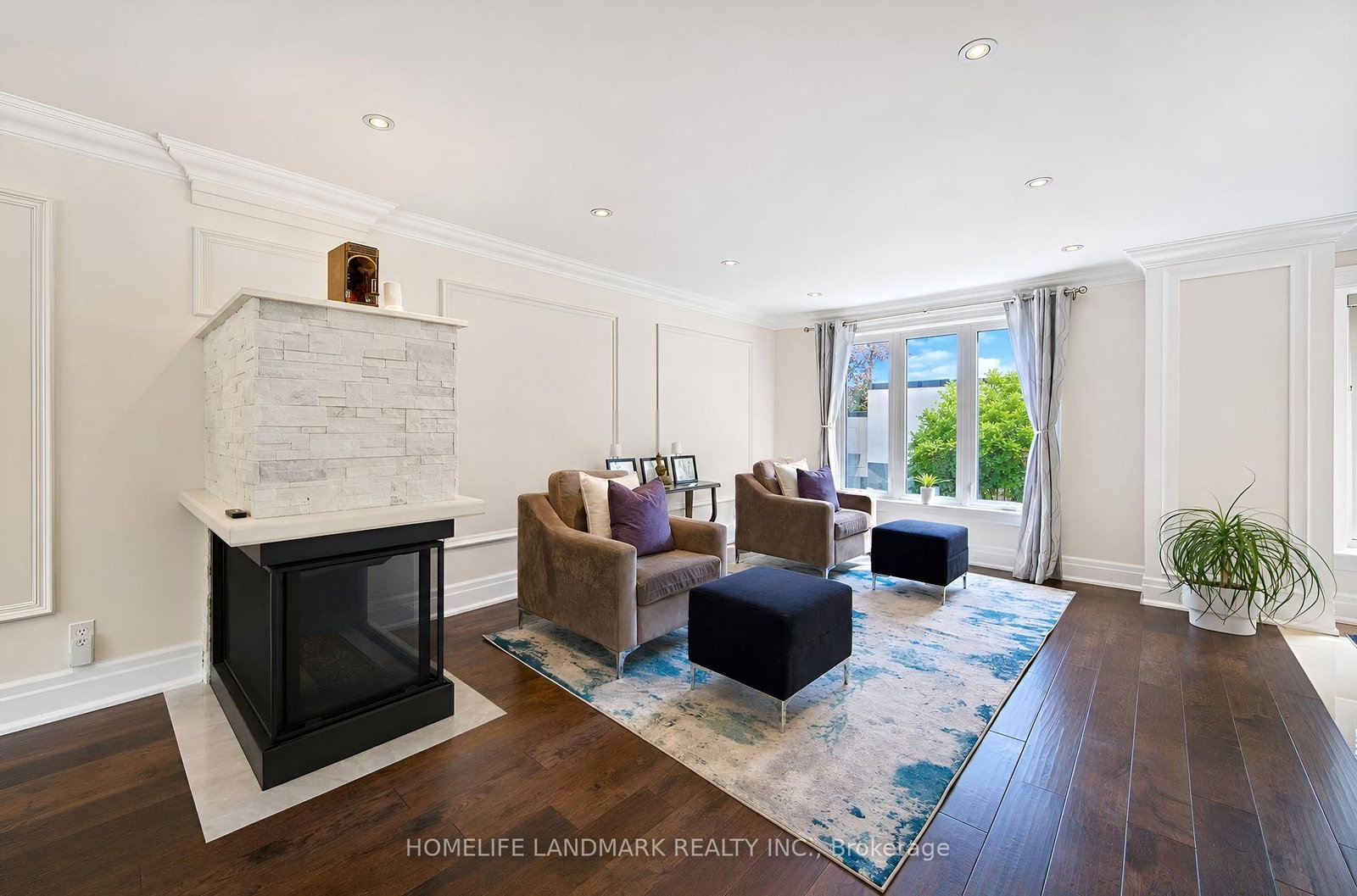 21 Bearwood Drive • Toronto, ON photo 9