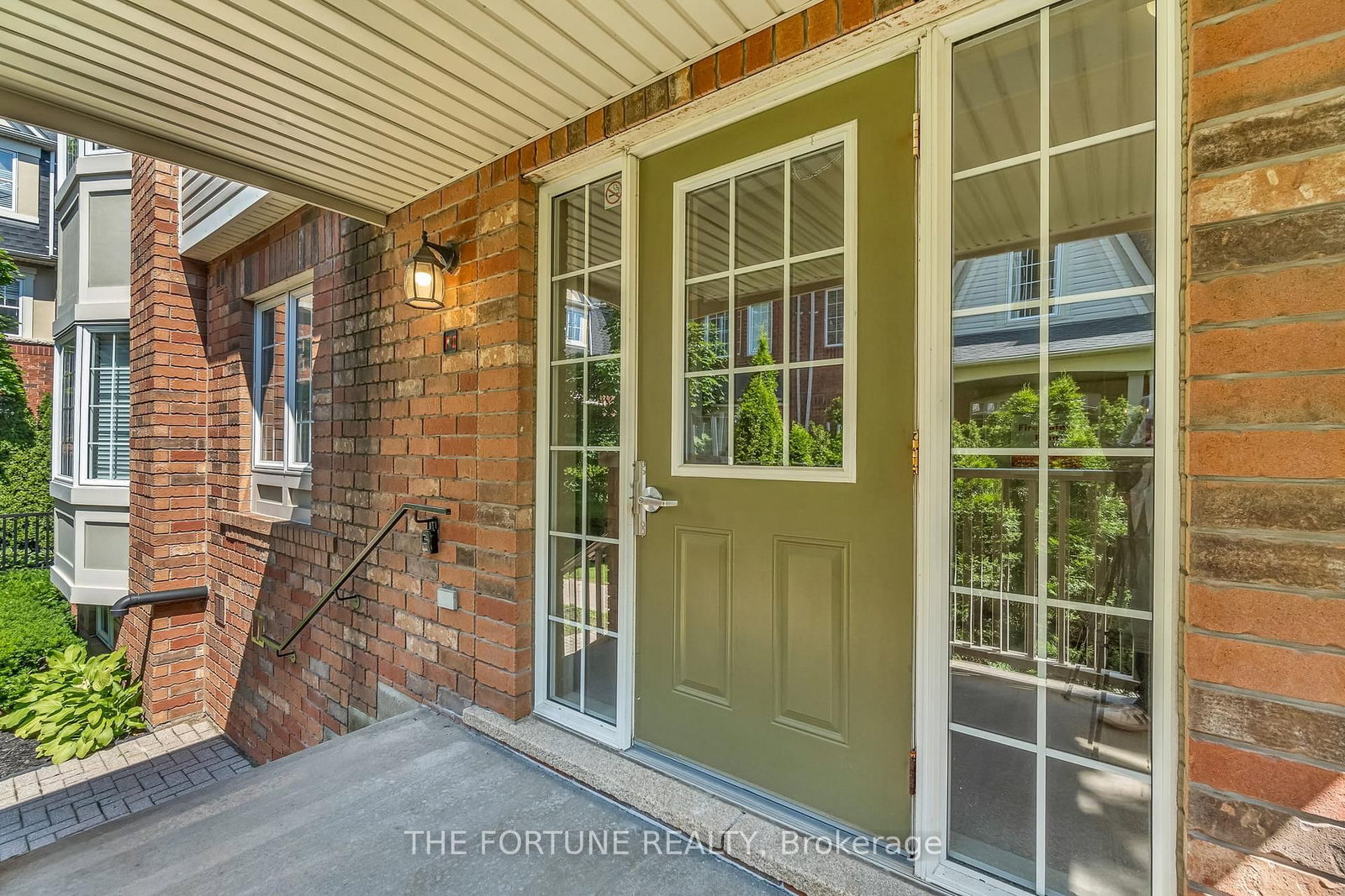 6-720 Neighbourhood Circ, Mississauga, view 21