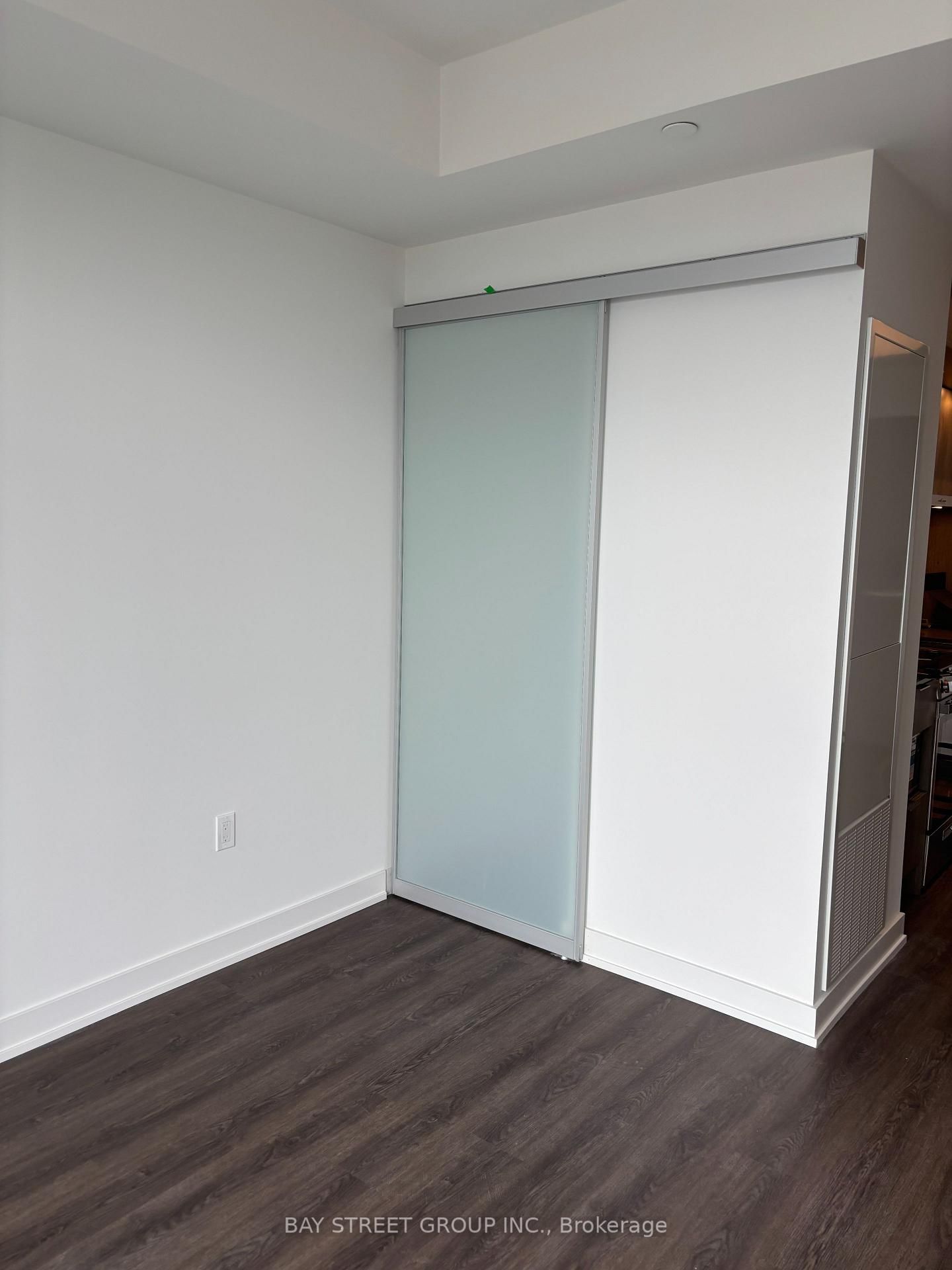 4103-448 Burhamthorpe Rd, Mississauga, view 9
