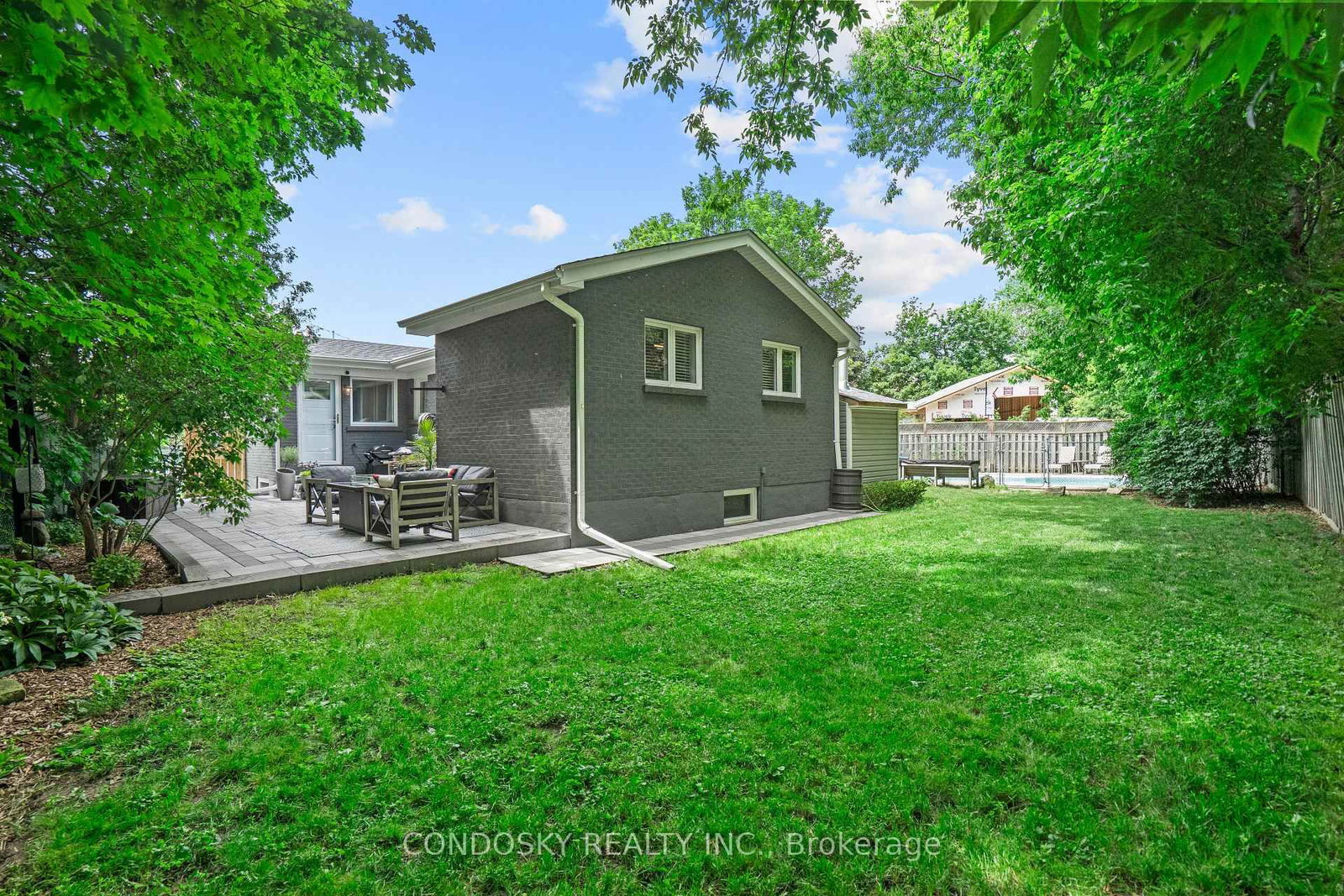 15 Gibbons Place • Halton Hills, ON photo 47