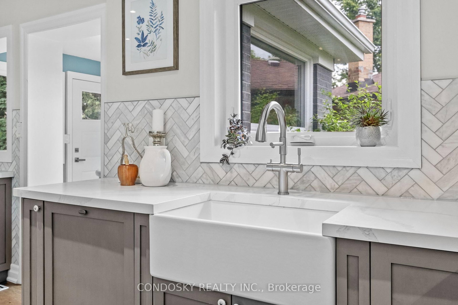 15 Gibbons Place • Halton Hills, ON photo 6