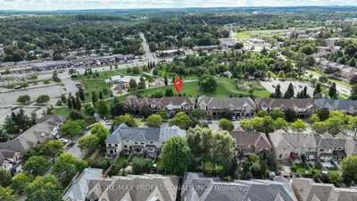 40 Dominion Gardens Drive • Halton Hills, ON photo 2