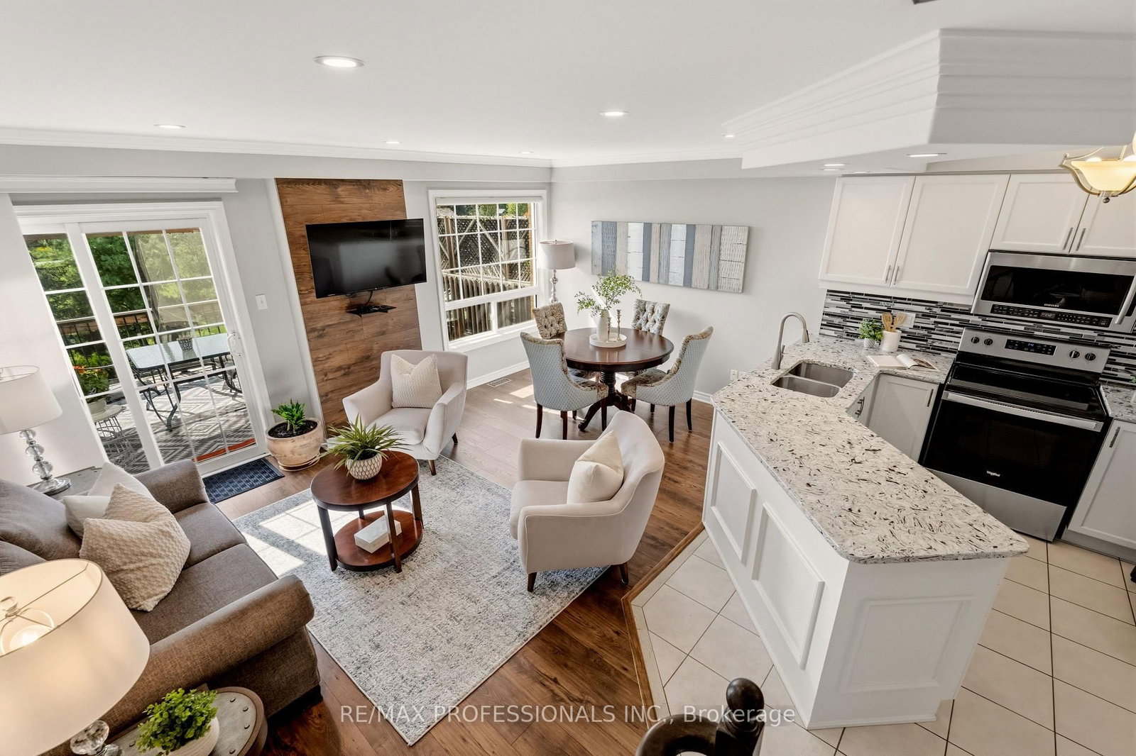 40 Dominion Gardens Drive • Halton Hills, ON photo 20