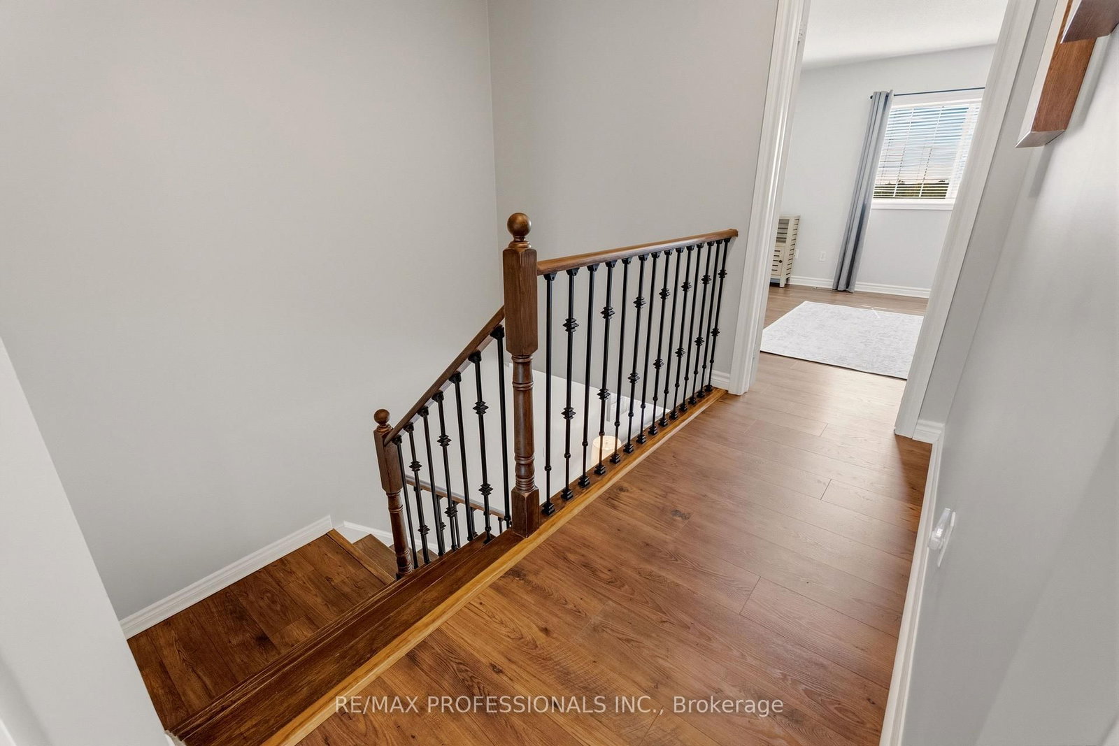 40 Dominion Gardens Drive • Halton Hills, ON photo 24