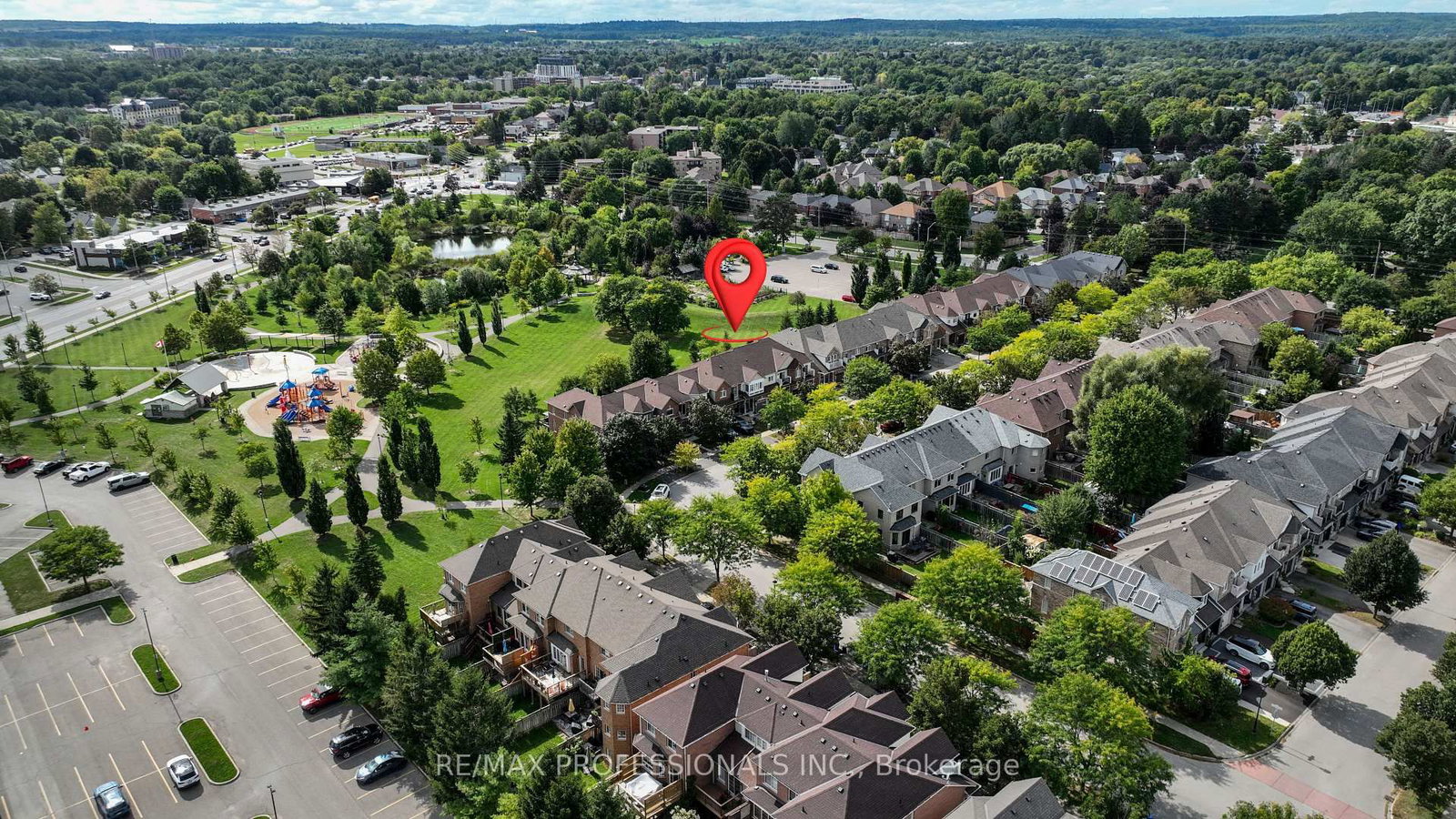 40 Dominion Gardens Drive • Halton Hills, ON photo 3
