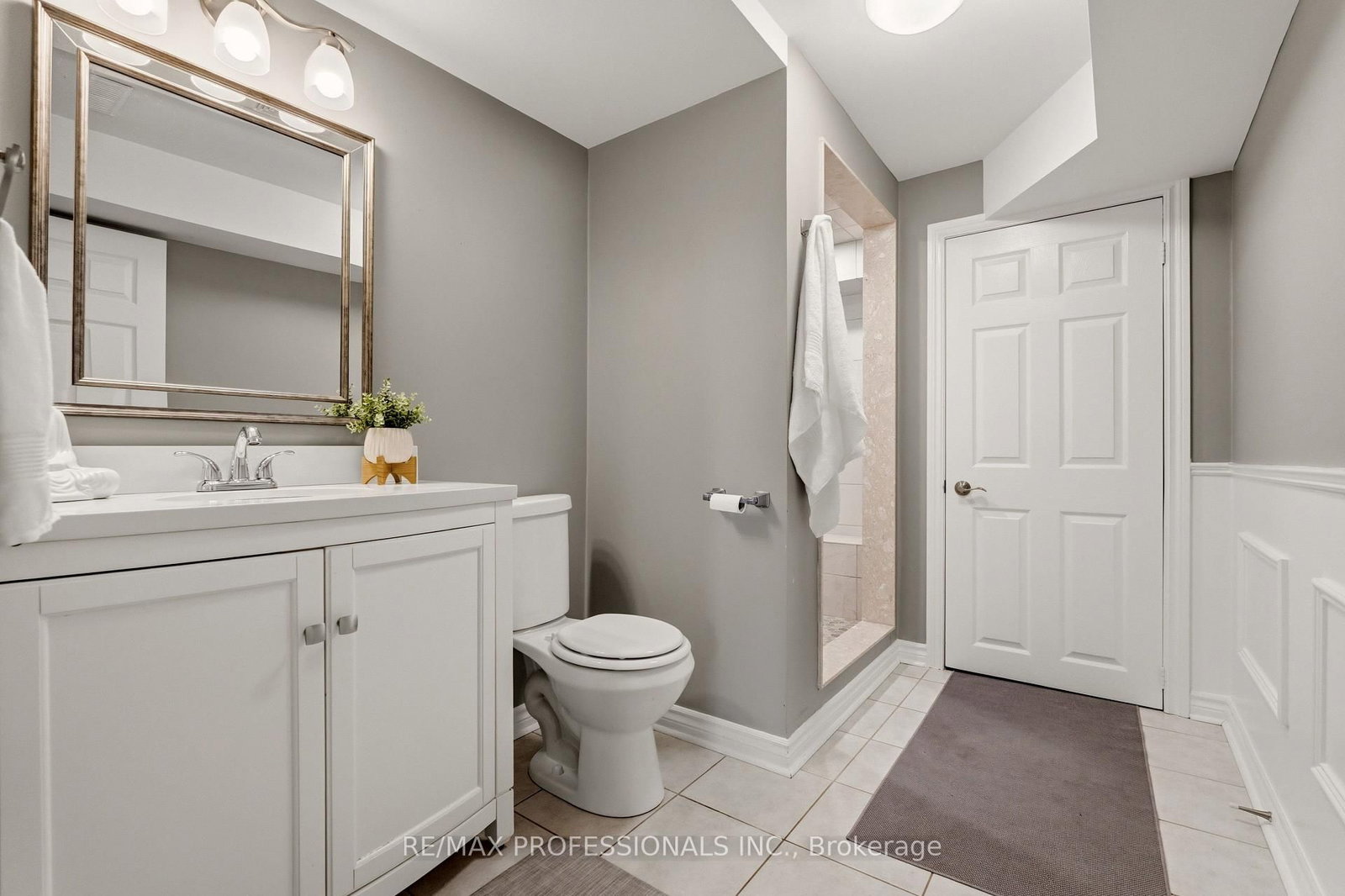 40 Dominion Gardens Drive • Halton Hills, ON photo 39