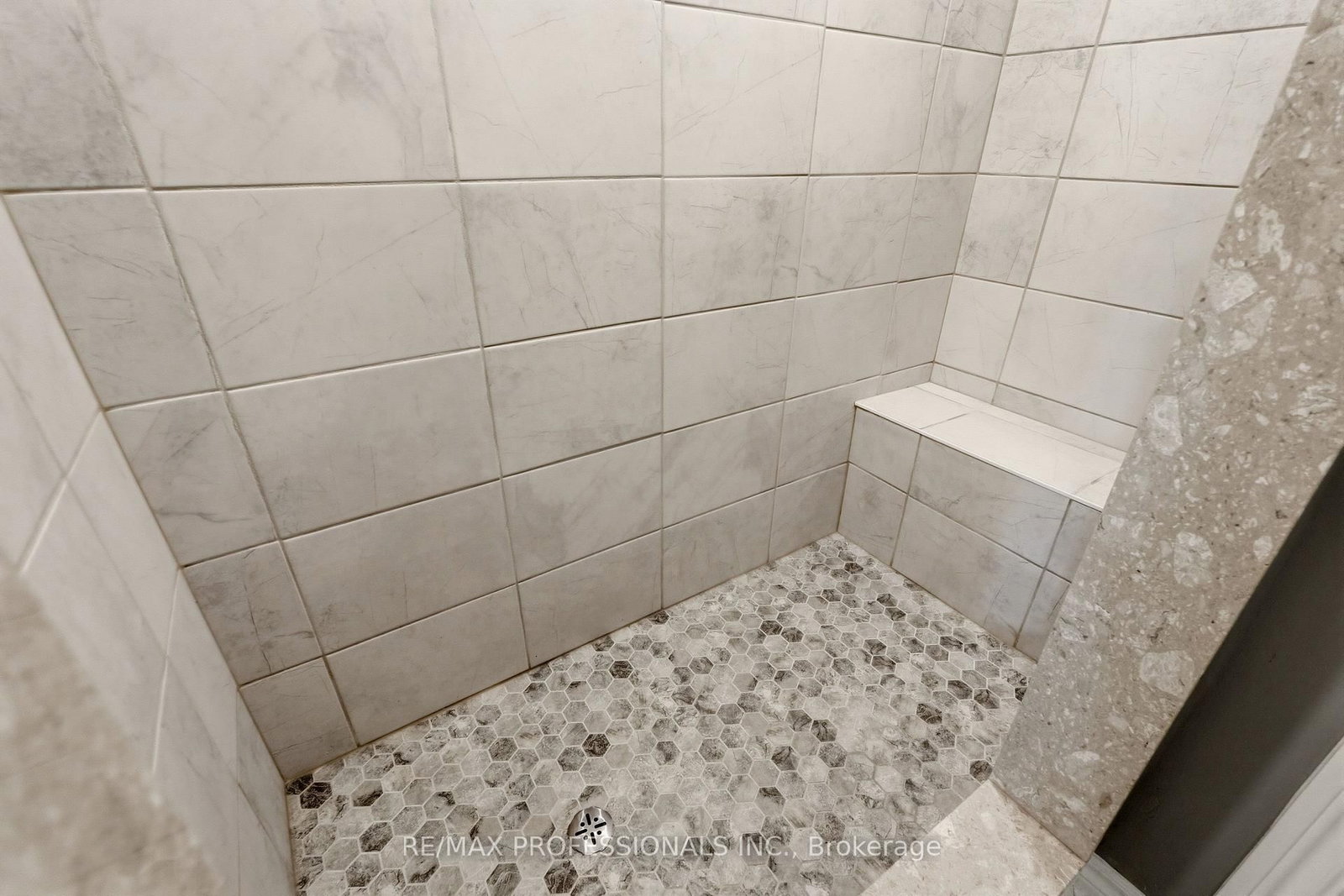 40 Dominion Gardens Drive • Halton Hills, ON photo 40