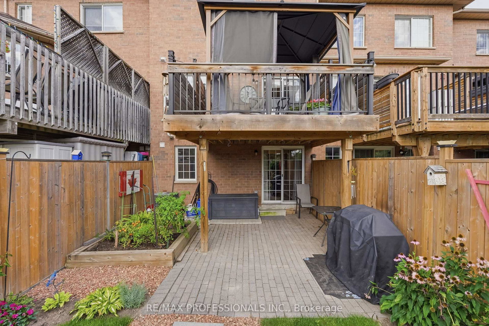 40 Dominion Gardens Drive • Halton Hills, ON photo 43