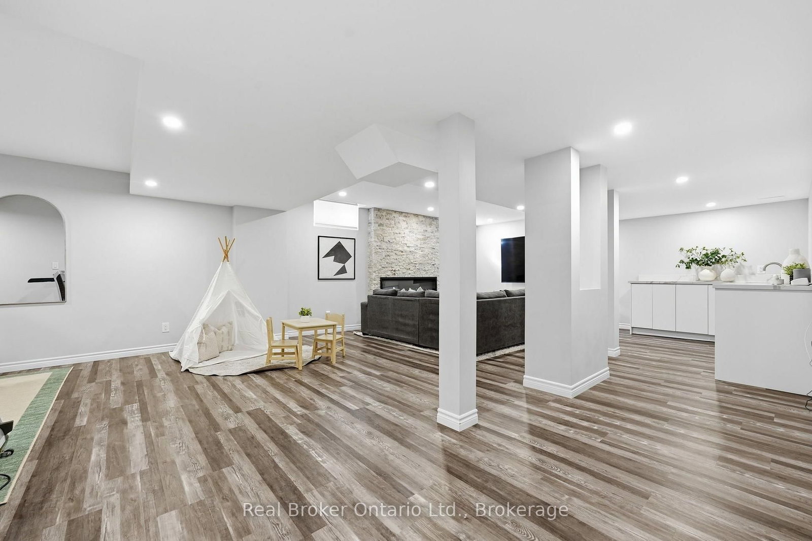 4675 Bracknell Road • Burlington, ON photo 36