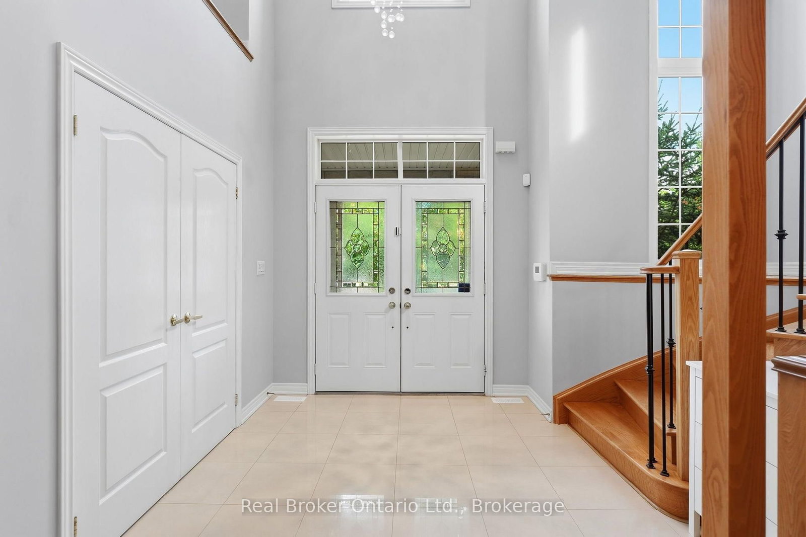 4675 Bracknell Road • Burlington, ON photo 6