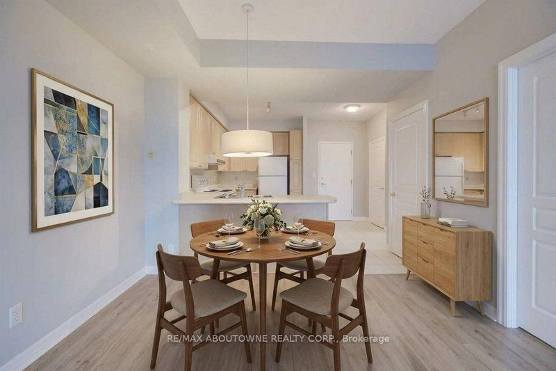403 - 80 Port Street E