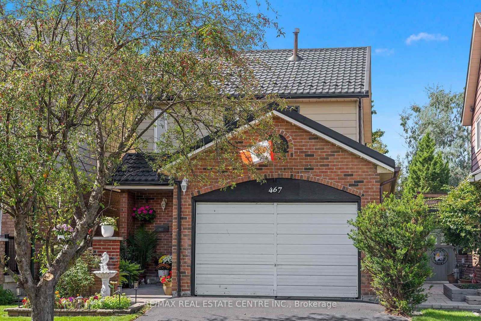 467 Hansen Road N • Brampton, ON photo 1