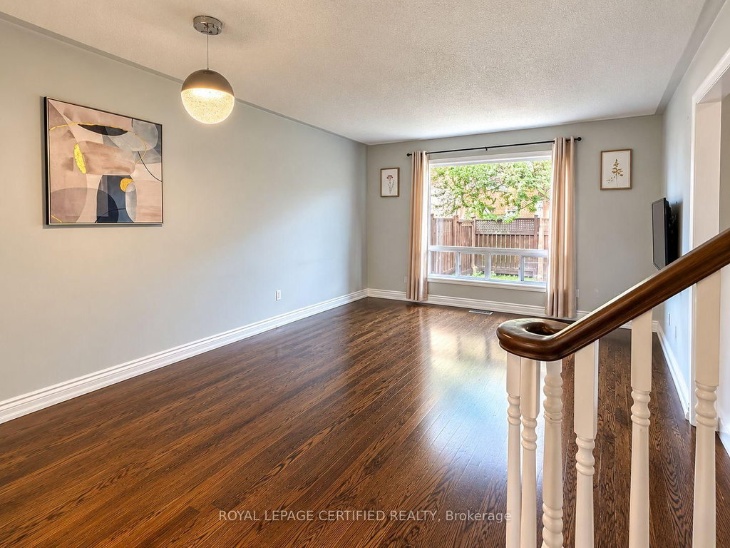 604 Hamilton Crescent 3