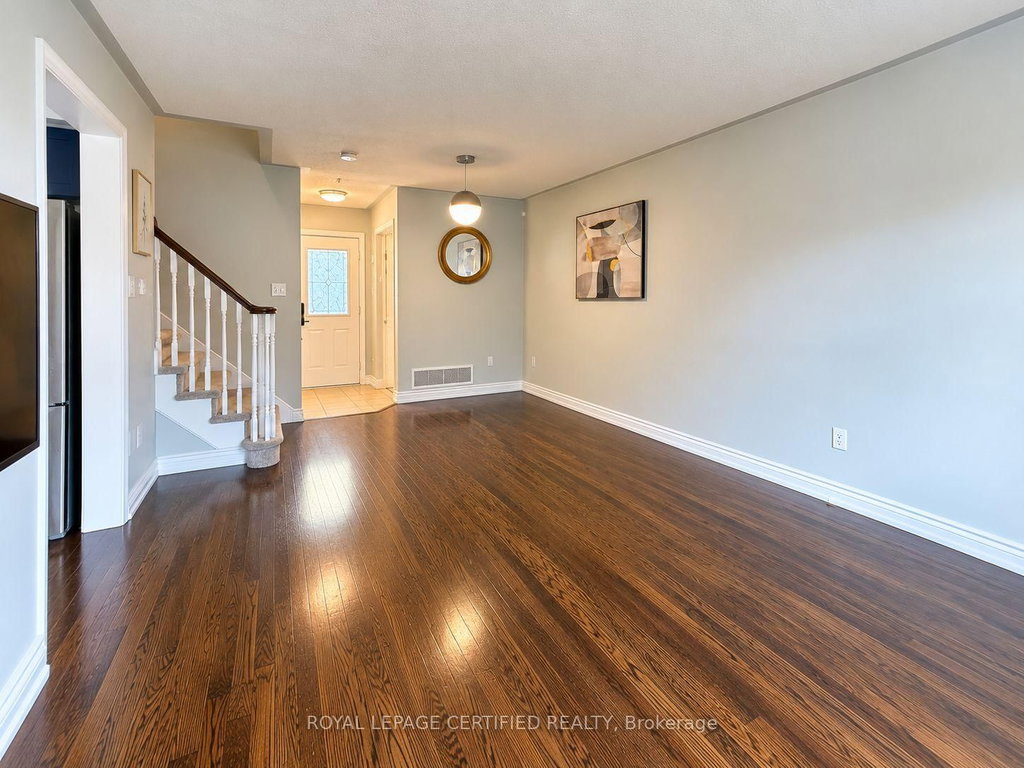 604 Hamilton Crescent 4