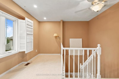 1725 The Mississauga,ON L5M 4N3 — Photo 17