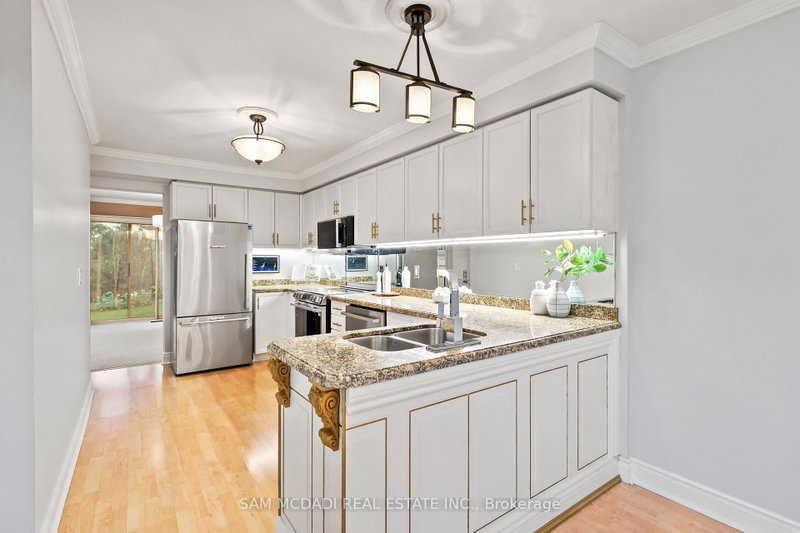 1725 The Mississauga,ON L5M 4N3 — Photo 9