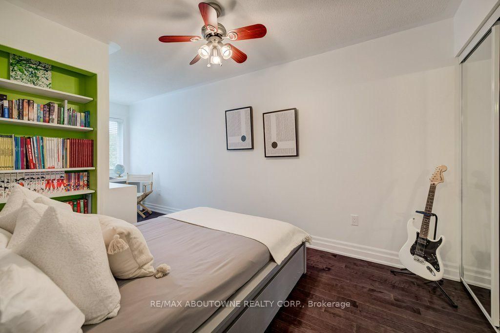 5180 Bunton Crescent • Burlington, ON photo 15