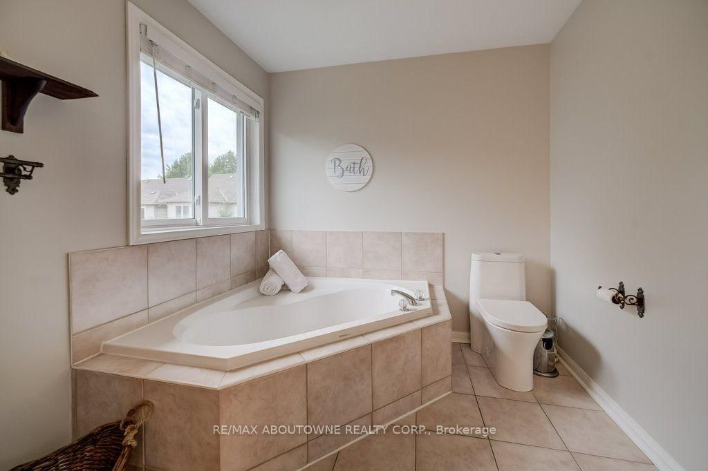 5180 Bunton Crescent • Burlington, ON photo 19