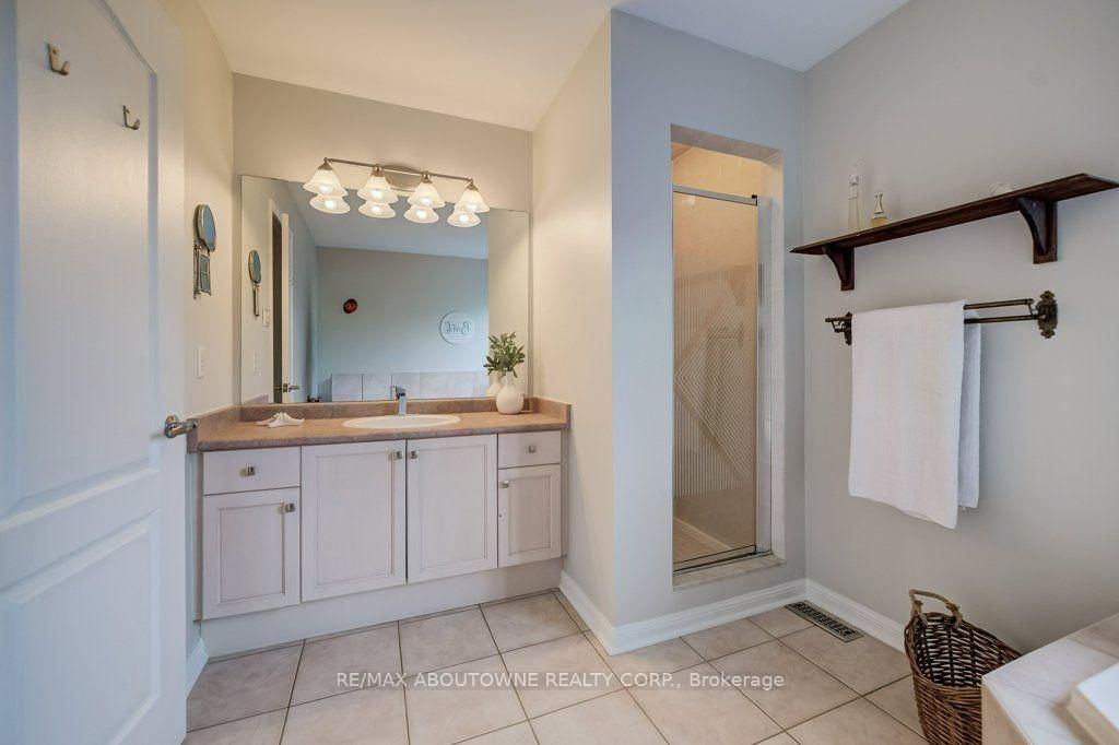 5180 Bunton Crescent • Burlington, ON photo 20