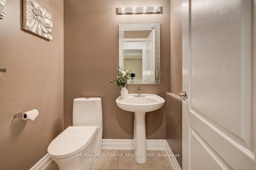5180 Bunton Crescent • Burlington, ON photo 23