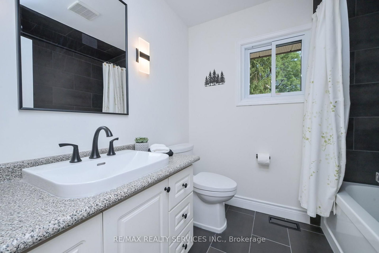 14 Ramsgate Court • Brampton, ON photo 27