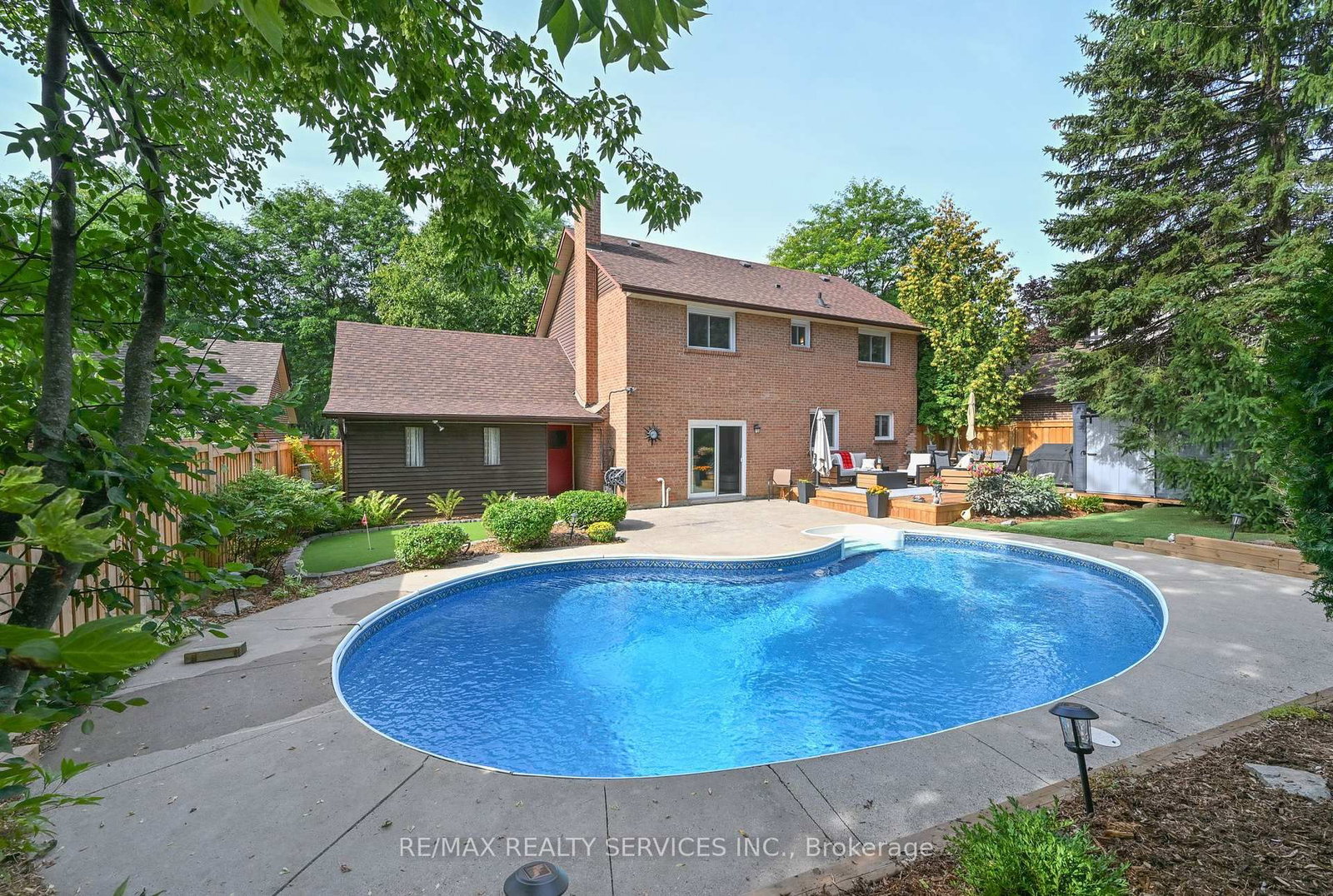 14 Ramsgate Court • Brampton, ON photo 37