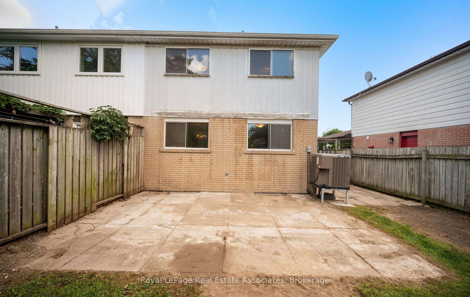 589 Tedwyn Drive • Mississauga, ON photo 23