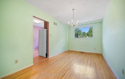 589 Tedwyn Drive • Mississauga, ON photo 8