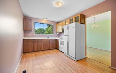 589 Tedwyn Drive • Mississauga, ON photo 9