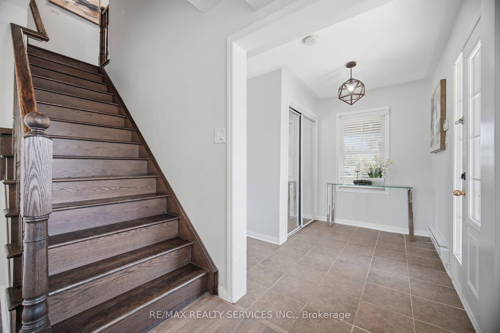 6 Viewforth Road • Brampton, ON photo 12
