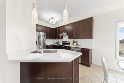 42 Abbotsbury Brampton,ON L6X 0S3 — Photo 12
