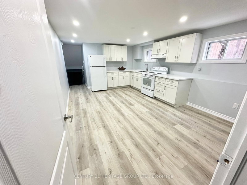 Lower - 32 Histon Crescent