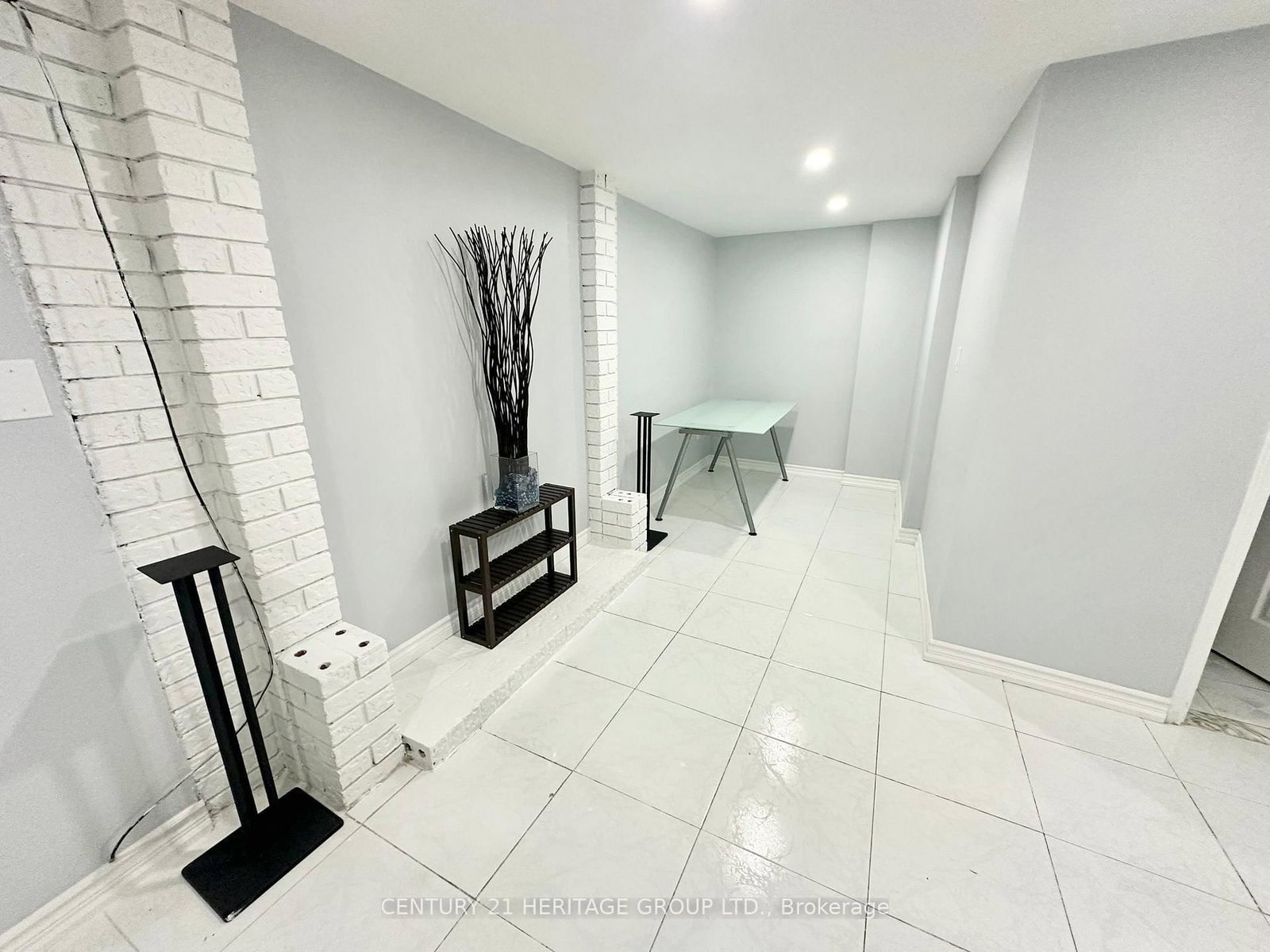 Lower - 32 Histon Crescent, Brampton 5