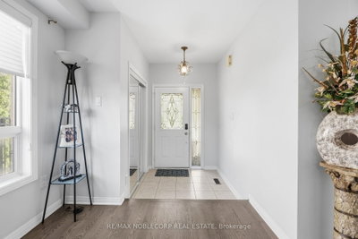 88 Humbershed Crescent • Caledon, ON photo 7
