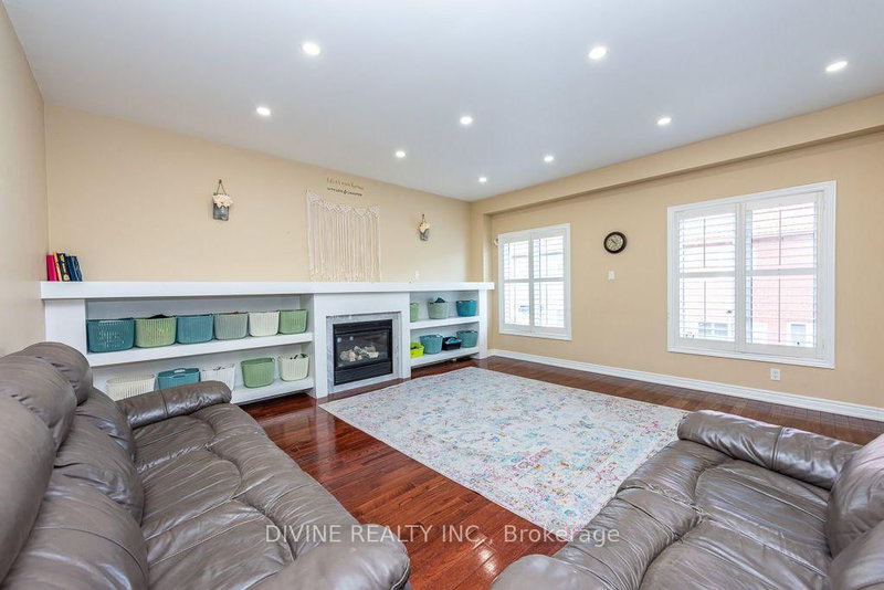 4911 Maxine Mississauga,ON L4Z 4H7 — Photo 13