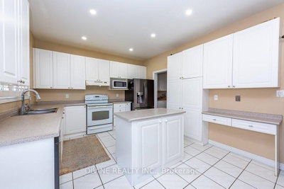 4911 Maxine Mississauga,ON L4Z 4H7 — Photo 16
