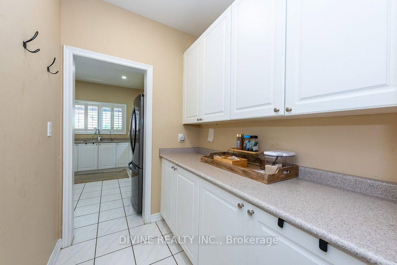 4911 Maxine Mississauga,ON L4Z 4H7 — Photo 19