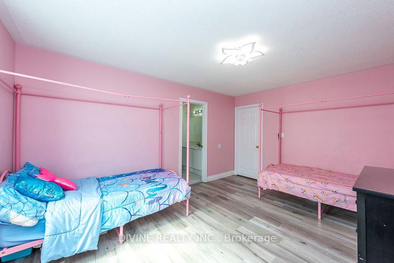 4911 Maxine Mississauga,ON L4Z 4H7 — Photo 34