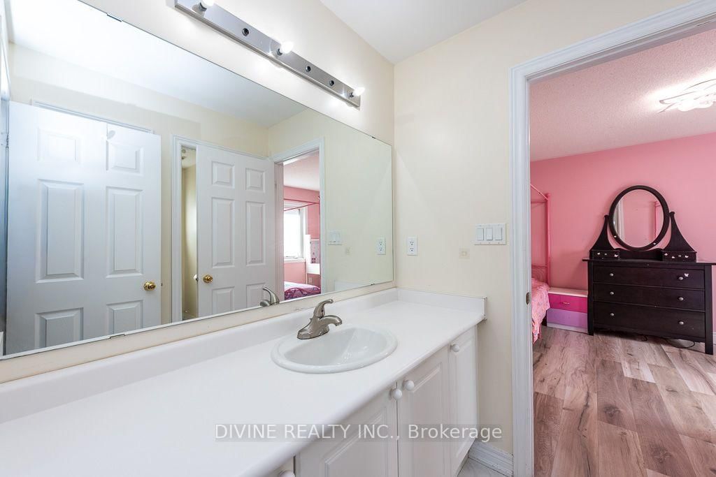 4911 Maxine Place • Mississauga, ON photo 35