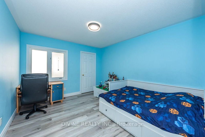 4911 Maxine Mississauga,ON L4Z 4H7 — Photo 36