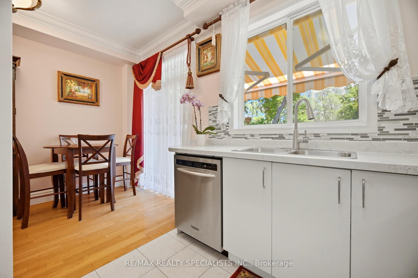 3071 Treadwells Mississauga,ON L4X 1L5 — Photo 16