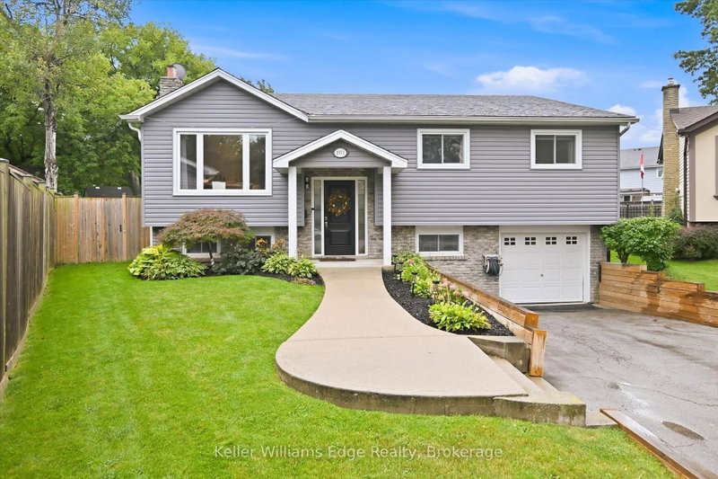 2372 Cayuga Court