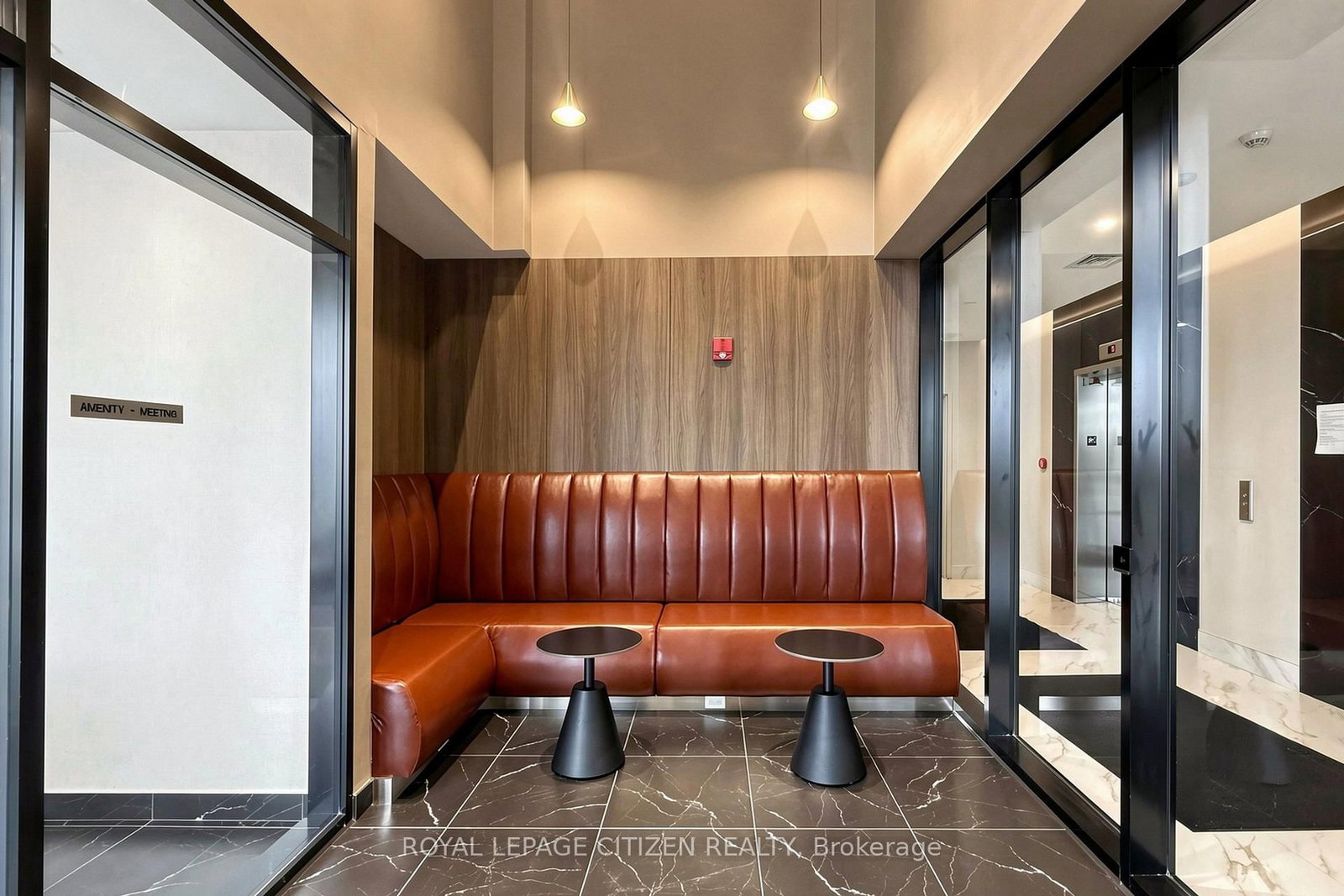 1005 Dundas Oakville,ON L6H 7E8 — Photo 11